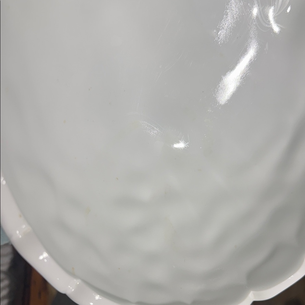 Flash sale🔥💥White Embossed Indiana milk glass fruit bowl footed harvest grape - Picture 3 of 12